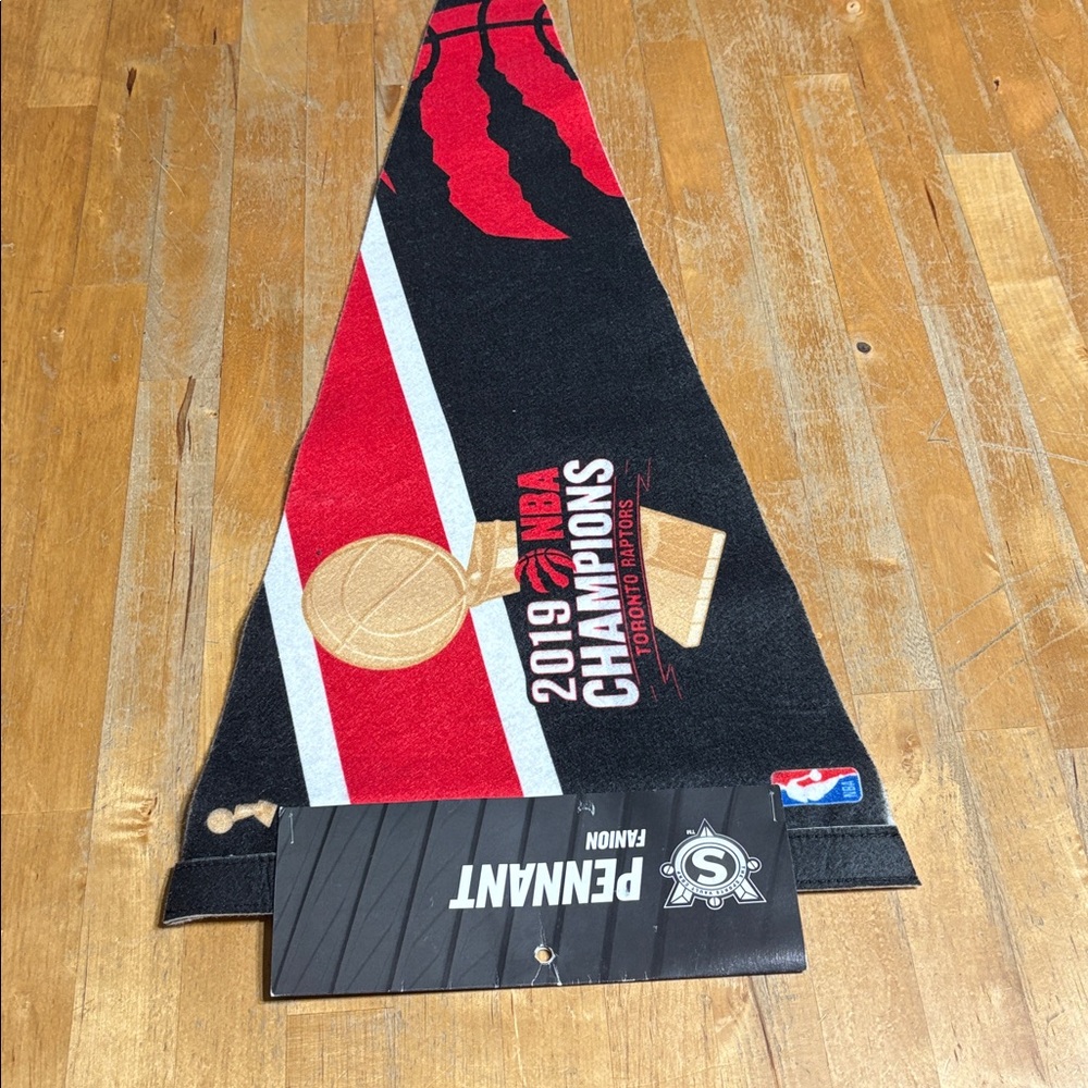 Toronto Raptors 2019 NBA Champions Pennant